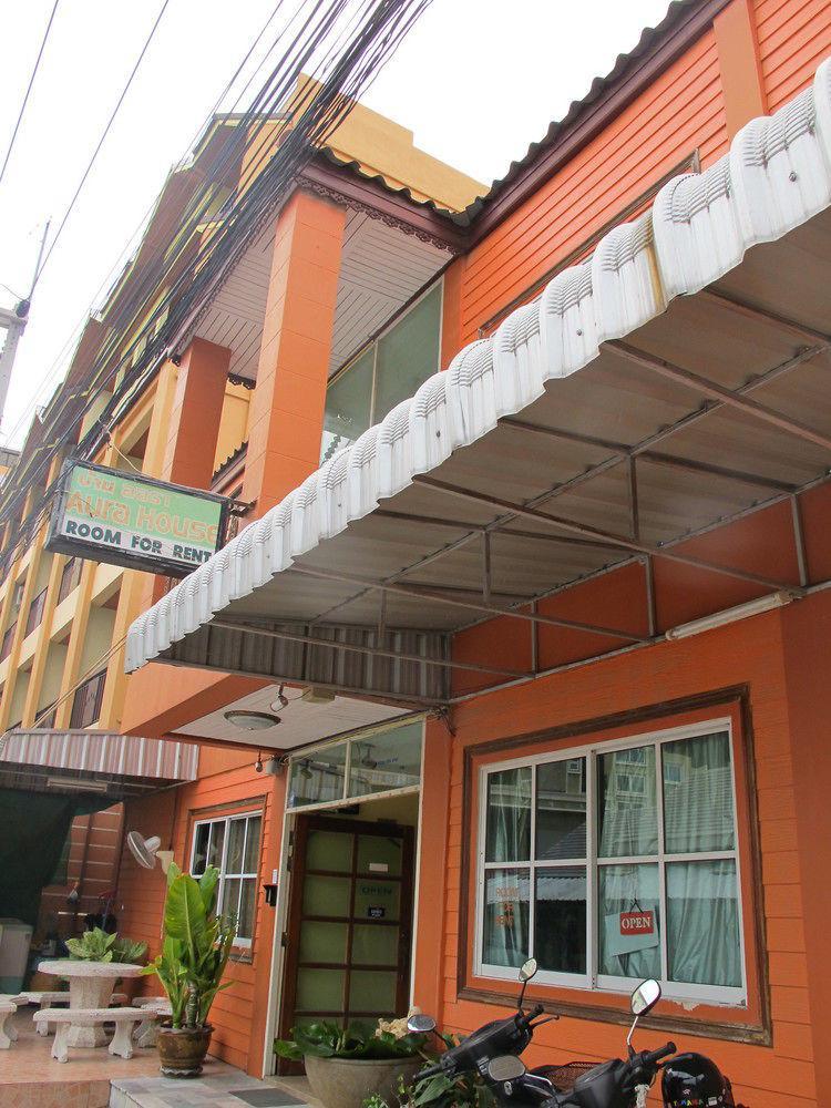 Hotel Aura House Pattaya Exterior foto